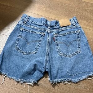 Vintage 00’s Levi’s Shorts
